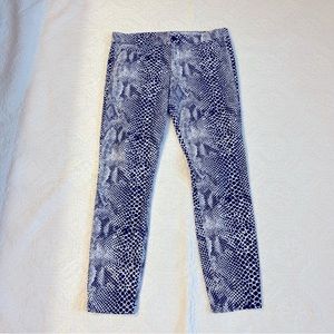 Khakis by Gap navy snakeskin ankle pants